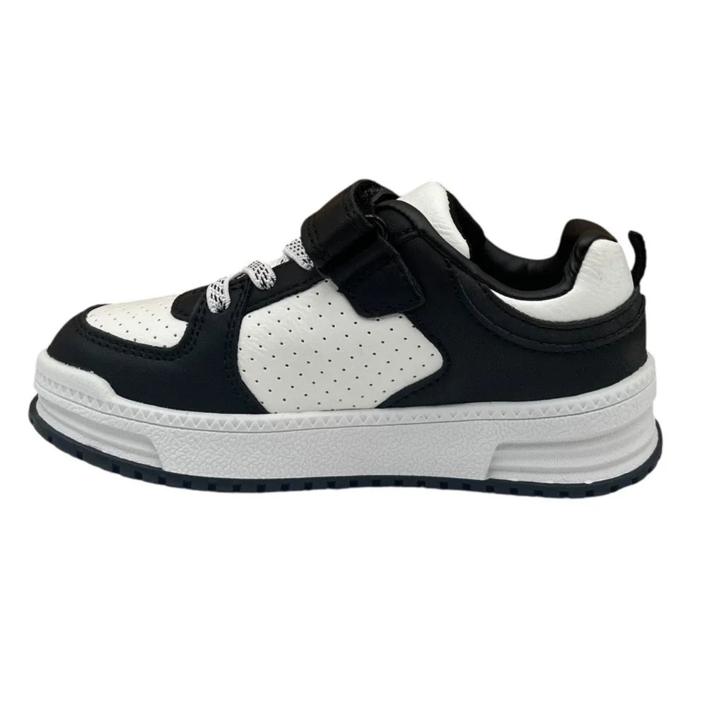 Carters Little Boys Ayngel‎ Classic Style Slip-on Sneakers Size 12 Black White